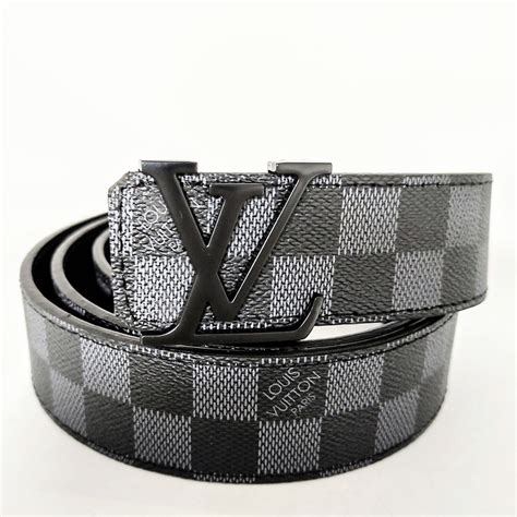 louis vuitton cinturon negro|cinturones de hombre de lujo.